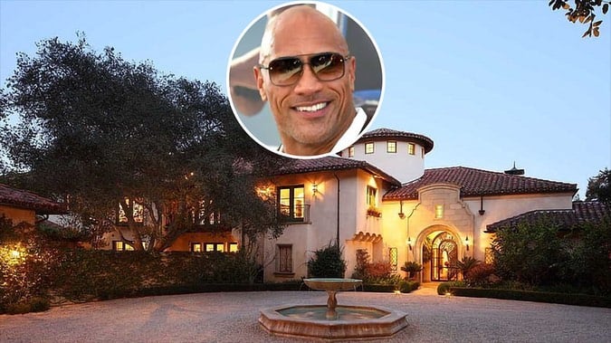 एक्टर और डब्ल्यूडब्ल्यूडब्ल्यूई चैंपियन रहे ड्वेन जॉनसन यानी द रॉक ने हाल में 27.8 मिलियन डॉलर यानी 208 करोड़ रुपए में एक नया मैन्शन खरीदा है.