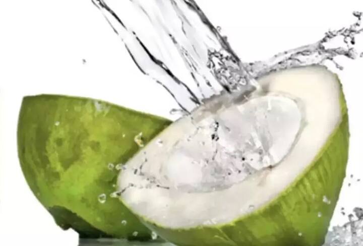 નારિયેળ પાણીમાં ખૂબ જ ઓછું ફેટ છે. નારિયેળ પાણીમાં 94 ટકા પાણી અને બહુ ઓછું ફેટ હોય છે. તેમાં 9 ગ્રામ કાર્બોહાઇડ્રેટસ હોય છે. 3 ગ્રામ ફાઇબર,  2 ગ્રામ પ્રોટીન, 10 ટકા વિટામિન સી, 15 ટકા મેગ્નિશ્યિમ, 17 ટકા પોટેશિયમ અને 6 ટકા કેલ્શિયમ છે.