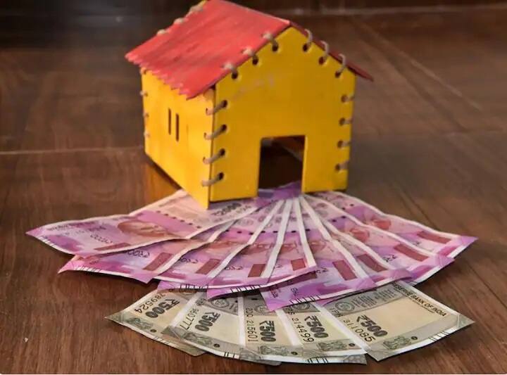 Home Loan: હોમ લોનના EMIથી પરેશાન છો, તો આ રીતે ઓછો કરાવી શકો છો મહિનાનો હપ્તો If you are tens for home loan emi in these way you can reduce mothly installment Home Loan: હોમ લોનના EMIથી પરેશાન છો, તો આ રીતે ઓછો કરાવી શકો છો મહિનાનો હપ્તો