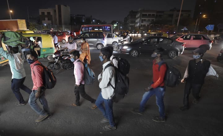 The national capital reported 23,686 new cases & 240 fatalities in last 24 hours; active cases at 76,887. (Image: PTI)