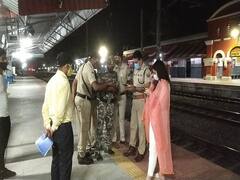 बिहार: बाहर से लौटने वालों पर रहेगी विशेष नजर, रेलवे स्टेशन पर की गई मेडिकल टीम समेत पुलिस बल की तैनाती