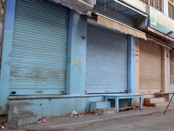 Gujarat shoppers protest against mini lockdown, demand over lockdown ગુજરાતના કયા કયા શહેરમાં ઉઠ્યો આંશિક લોકડાઉનનો વિરોધ, વેપારીઓએ શું ઉચ્ચારી ચિમકી?
