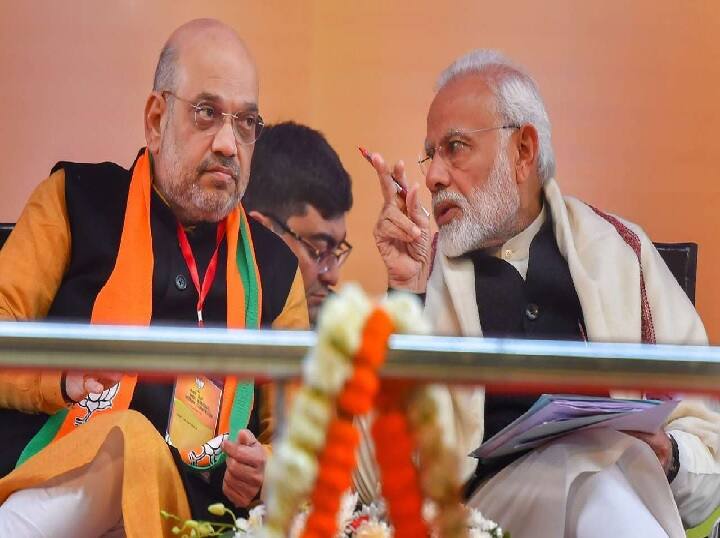 Amit Chavda tweet on higher charges of RTPCR Test in Gujarat compare to Rajastahn ‘દેશના પ્રધાનમંત્રી અને ગૃહમંત્રી ગુજરાતી, છતાં ટેસ્ટના વધારે રૂપિયા લઈને ગુજરાતીઓને કેમ લૂંટવામાં આવે છે ?’