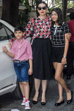 Karisma Kapoor की मां बबीता का बर्थडे, बेटे कियान ने अपने हाथों से तैयार किया नानी के लिए गिफ्ट