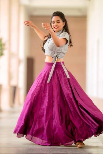 சிருஷ்டி டாங்கே