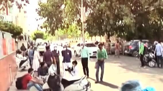 Why leaders can't stop doing 'politics' amid horrific Covid crisis? | India Chahta Hai (Apr 21, 2021)