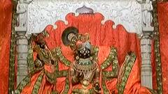 Ahmedabad: શહેરના આ પ્રાચીન મંદિરમાં કોરોનાની ગાઈડલાઈન મુજબ રામનવમીની કરાઈ ઉજવણી, જુઓ વીડિયો