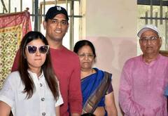 Dhoni parents Covid positive | தோனியின் பெற்றோருக்காக ட்விட்டரில் வலுக்கும் ரசிகர்களின் பிரார்த்தனை..