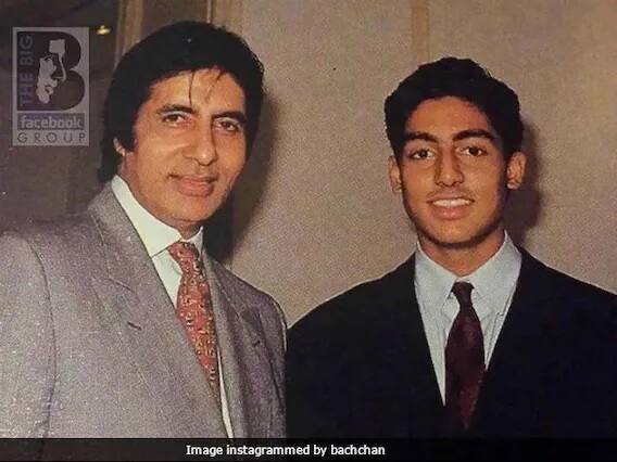 সেইসময় বিদেশে পড়াশোনা করছিলেন ছেলে অভিষেক বচ্চন। বাবার সমস্যা জানতেন তিনি। সেসময় তিনি বিভিন্ন দিক দিয়ে যথাসাধ্য সাহায্য় করতেন অমিতাভকে