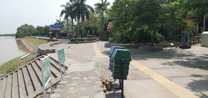 ਦੱਸ ਦਈਏ ਕਿ ਲੌਕਡਾਊਨ ਦੌਰਾਨ ਸ਼ਹਿਰ ਦੀਆਂ ਸੜਕਾਂ 'ਤੇ ਲੋਕਾਂ ਦੀ ਆਵਾਜਾਈ ਲਾਜ਼ਮੀ ਕੰਮਾਂ ਲਈ ਰਹੀ, ਪਰ ਸੁਖਨਾ ਝੀਲ ਤੇ ਵੱਖ-ਵੱਖ ਪਾਰਕਾਂ ਵਿਚ ਸੰਨਾਟਾ ਛਾਇਆ ਰਿਹਾ। (Photo Credit:- Meharban Singh)