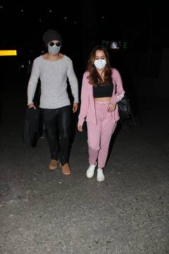 PICS: Varun Dhawan Returns To Mumbai With Wife Natasha Dalal After Wrapping Up Arunachal Pradesh Schedule Of 'Bhediya'