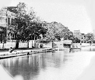 Sarovar of Sri Harmandir Sahib: ਸ਼੍ਰੀ ਹਰਿਮੰਦਰ ਸਾਹਿਬ ਸਾਹਿਬ ਦੇ ਸਰੋਵਰ 'ਚ ਕਿੱਥੋਂ ਆਉਂਦਾ ਜਲ, ਪੜ੍ਹੋ ਦਿਲਚਸਪ ਤੇ ਹੈਰਾਨ ਕਰ ਦੇਣ ਵਾਲੇ ਤੱਥ