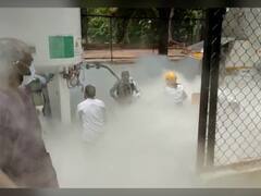 Nashik Oxygen Tanker Leaked : भीषण... नाशिकमधील रुग्णालयात ऑक्सिजन टँकमध्ये गळती, 11 रुग्णांचा मृत्यू, पहा फोटो...