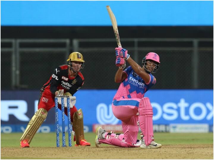 rajasthan royals vs rcb playing 11 today both team look to win today match to remain in playoffs race RCB Vs RR Playing 11 : आजचा सामना राजस्थानसाठी महत्त्वाचा; बंगळुरुवर मात करणार?