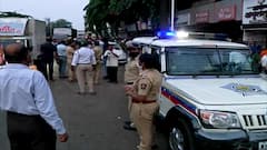 Dadar Vegetable Marketमध्ये मोठा पोलीस बंदोबस्त, भाजी विक्रेत्यांना 6 फुटांचं अंतर ठेवण्याच्या सूचना