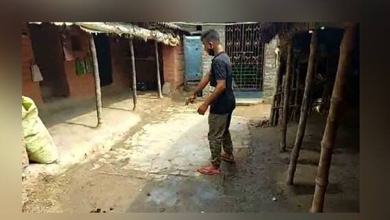 West Bengal Election 2021: কেতুগ্রামে পুলিশকে লক্ষ্য করে ইটবৃষ্টি উত্তেজিত জনতার