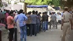 कोरोना ने कर दिया क्या हाल, सरकार ने सरकार पर लगाया 'लूट' का इल्जाम ! | पोल खोल | Shekhar Suman