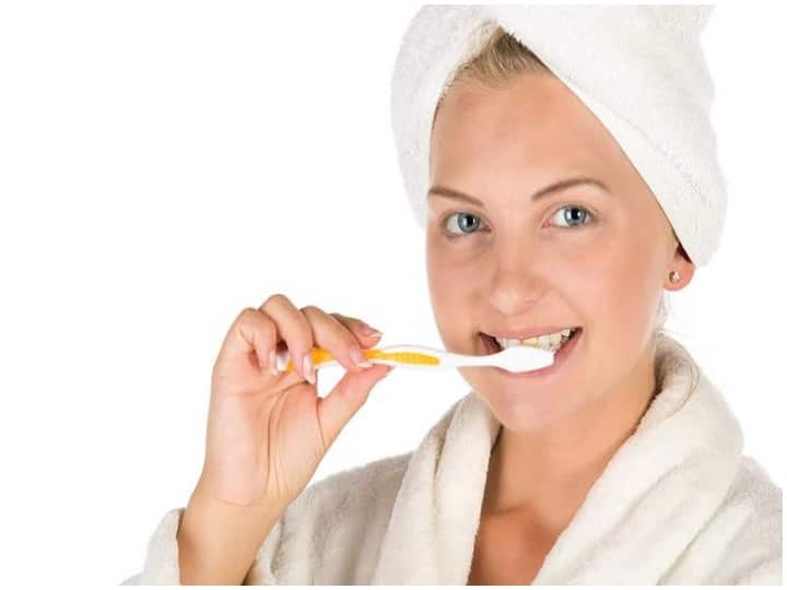 Keeping your mouth clean can help reduce the severity of covid 19, reveals study मुंह की साफ-सफाई कोविड-19 की गंभीरता को कम करने में मददगार, रिसर्च से हुआ खुलासा