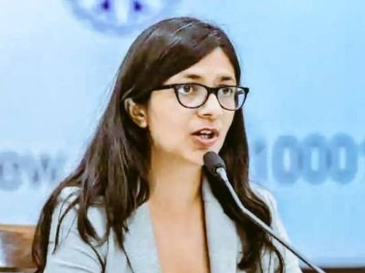 DCW Chief Swati Maliwal's Grandfather Passes Away, Tweets 'I Kept Pleading For Admission And Nothing Happened' DCW Chief Swati Maliwal's Grandfather Passes Away, Tweets 'I Kept Pleading For Admission, Nothing Happened'
