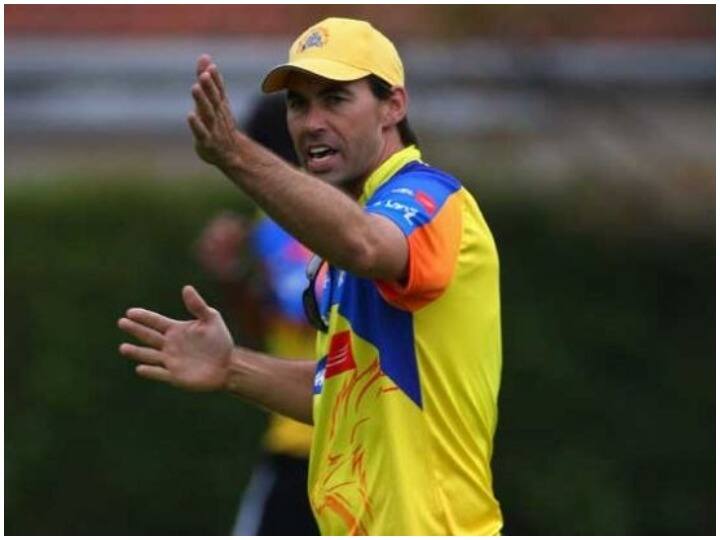 CSK coach Stephen Fleming said Covid-19 position under MS Dhoni family is under control CSK के कोच फ्लेमिंग बोले धोनी के परिवार में कोविड-19 की स्थिति नियंत्रण में, फ्रैंचाइजी बनाए हुए है नजर