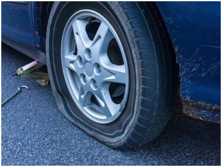 Auto Tips: If the tire gets punctured, change quickly through these tips बीच रास्ते में हो गया है कार का टायर पंचर तो इन टिप्स की मदद से मिनटों में करें चेंज