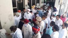 ਮੇਅਰ ਦੀ ਤਾਜਪੋਸ਼ੀ ਦੌਰਾਨ ਕੋਰੋਨਾ ਨਿਯਮ ਭੁੱਲੇ ਵਿੱਤ ਮੰਤਰੀ ਮਨਪ੍ਰੀਤ ਬਾਦਲ, ਸੈਂਕੜਿਆਂ ਦੀ ਗਿਣਤੀ 'ਚ ਕੀਤਾ ਇਕੱਠ