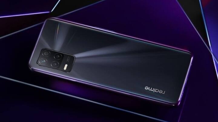 Samsung Galaxy M42 5G સાથે થશે ટક્કર...  Realme 8 5Gની ભારતમાં Samsung Galaxy M42 5G સાથે ટક્કર થશે. આ ફોનમાં ઓક્ટાકૉર ક્વાલકૉમ સ્નેપડ્રેગન 750G પ્રૉસેસર આપવામાં આવી શકે છે. આ 5G ફોન Android 11 ઓપરેટિંગ સિસ્ટમ પર કામ કરે છે. ફોનમાં 128 GB સુધી ઇન્ટરનલ સ્ટૉરેજ આપવામાં આવી શકે છે. આ ઉપરાંત ફોનમાં 64 મેગાપિક્સલનો કેમેરો છે. વળી પાવર આપવા માટે ફોનમાં 6000mAhની બેટરી આપવામાં આવી શકે છે.