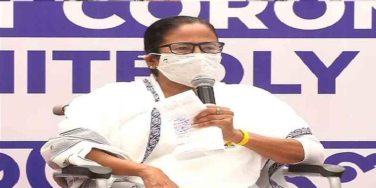 WB Election 2021 Mamata Banerjee attacks centre over Corona Vaccine Price and Drugs in Bengal via virtual meet from Durgapur WB Election 2021:  'নির্বাচনের থেকেও কোভিড আমার অগ্রাধিকার', ভার্চুয়াল সভা থেকে মমতা