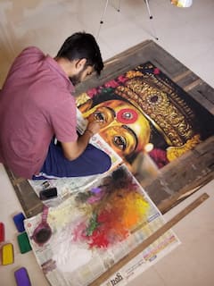 In Pics | आयलो पायाशी आई तुझे...., रांगोळीतून साकारलं एकविरा आईचं देखणं रुप