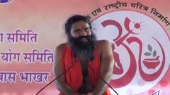 पतंजली योगपीठात कोरोनाचा शिरकाव? योगपीठात रुग्ण आढळल्याच्या चर्चा, रामदेव बाबांकडून बातमीचं खंडन