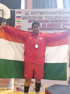 पोलंड येथील युथ वर्ल्ड चॅम्पियनशिपमध्ये नागपुरच्या आल्फियाला  सुवर्ण