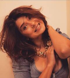 जेनिफर विंगेट की तस्वीरें सोशल मीडिया पर हो रही वायरल, एक्ट्रेस का दिखा बोल्ड अवतार