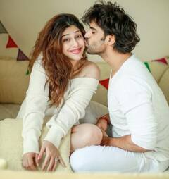 TV Actor Mohit Malik Flaunts His Chiseled Body Along-side Heavily Pregnant Wife Addite Malik In Fun-Filled Maternity Shoot!