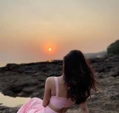 'नागीन' फेम अभिनेत्रीचा सनसेट पॉईंटवर स्लीम अंदाज, पहा फोटो