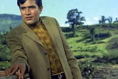 जिस फिल्म के लिए डायरेक्टर से किया झगड़ा उसी फिल्म को Rajesh Khanna ने बालकनी में खड़े होकर देखा