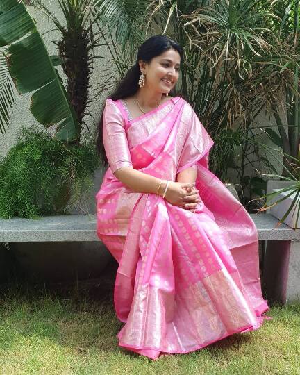 முன்னாலே வந்தாயே கண்ணாலே ஜெயிச்சிபுட்ட..