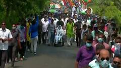 Election Commission late in taking decisions over banning road shows & rallies? | Debate
