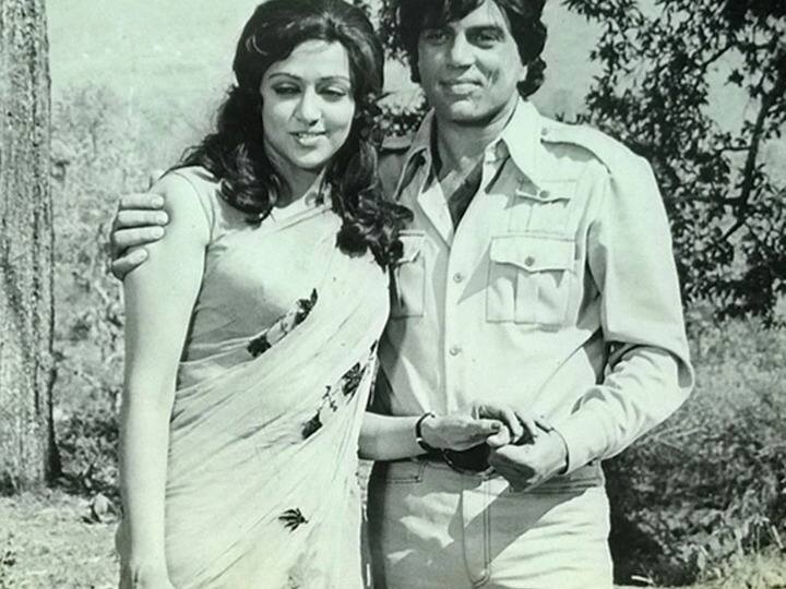 बॉलीवुड में ड्रीम गर्ल के नाम से फेमस रहीं एक्ट्रेस हेमा मालिनी पर एक दौर में इंडस्ट्री का हर बड़ा हीरो फ़िदा था. ऐसे कई स्टार्स थे जो हेमा के साथ अपना घर बसाना चाहते थे. इन स्टार्स में धर्मेंद्र के अलावा जितेंद्र और संजीव कुमार का नाम सबसे ऊपर आता है.