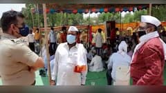 Corona Crisis : बुलढाण्यात तहसीलदारांची लग्नसमारंभावर धाड, आयोजकांवर दंडात्मक कारवाई