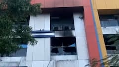 Virar fire incident: Bereaved family members protest against negligent hospital staff