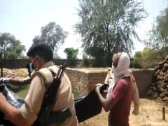 यूपी: पुलिस ने पेश की मानवता की मिसाल, बेटी की गुहार पर कराया मृतक का अंतिम संस्कार