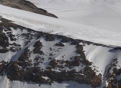 Joshimath Avalanche: जोशीमठ में ग्लेशियर टूटने के बाद 291 लोगों को बचाया गया, ITBP सतर्क