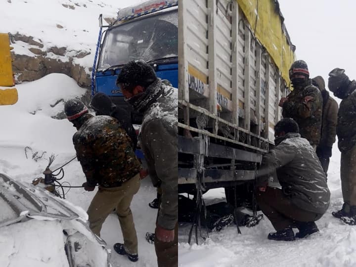 SHO Nyoma & Team Rescue 27 People Trapped In Snow At Lachung La Pass SHO Nyoma & Team Rescue 27 People Trapped In Snow At Lachung La Pass