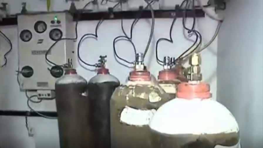 दिल्ली: LNJP अस्पताल को मिली ऑक्सीजन की फ्रेश सप्लाई, पांच मीट्रिक टन मुहैया कराई गई Delhi LNJP Hospital gets five metric tons of oxygen दिल्ली: LNJP अस्पताल को मिली ऑक्सीजन की फ्रेश सप्लाई, पांच मीट्रिक टन मुहैया कराई गई