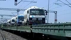 Oxygen Express reached Nashik | 'ऑक्सिजन एक्स्प्रेस' नाशकात दाखल