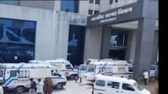 Himmatnagar: બેડના અભાવે સિવિલ હોસ્પિટલની બહાર એમ્બ્યુલન્સની લાગી લાંબી લાઈન