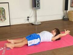 Taimur से लेकर Ira Khan तक, लॉकडाउन में कुछ ऐसे वक्त बिताते नजर आ रहे हैं बॉलीवुड सेलेब्स और स्टार किड्स