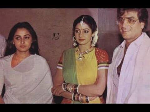 हालांकि कहा ये भी जाता है कि इनके को-स्टार्स ने इन्हें मिलाने की कई कोशिशें कीं थी और एक बार तो इन्हें 2 घंटे तक अकेले कमरे में भी बंद कर दिया था लेकिन जब दरवाजा खोला तो पता चला कि दोनों ने अंदर एक शब्द भी बात नहीं की. (फोटो - सोशल मीडिया)