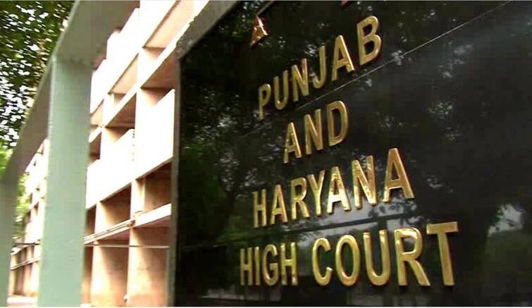 Punjab and Haryana High Court strict: If the nose is not covered with a mask, then cut the challan ਸਹੀ ਢੰਗ ਨਾਲ ਮਾਸਕ ਨਾ ਪਾਉਣ ਵਾਲਿਆਂ ਦੀ ਹੁਣ ਖੈਰ ਨਹੀਂ! ਪੰਜਾਬ ਤੇ ਹਰਿਆਣਾ ਹਾਈ ਕੋਰਟ ਦੇ ਸਖ਼ਤ ਆਰਡਰ 