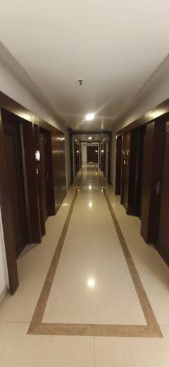 In Pics | कोरोना संकटात वाहिनी आणि मालिका निर्मात्यांकडून सर्व कलाकार, तंत्रज्ज्ञाची विशेष काळजी